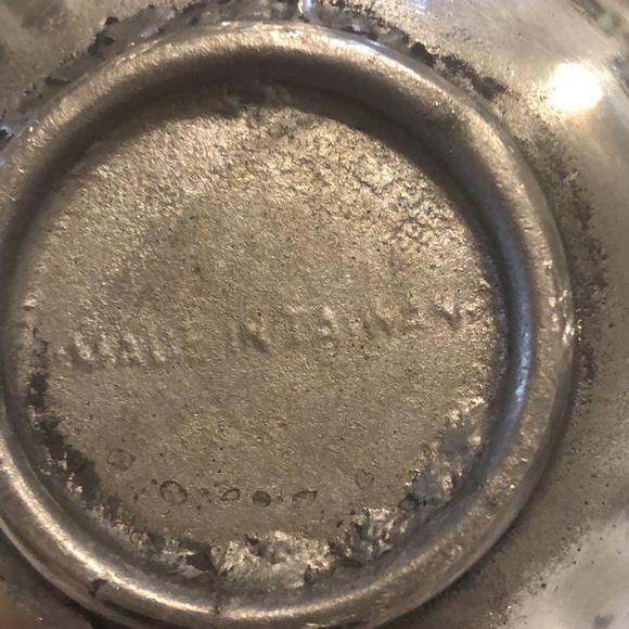 Polished Pewter Set of 3 Dipping Bowls on Peapod Tray - Picture 7 of 9